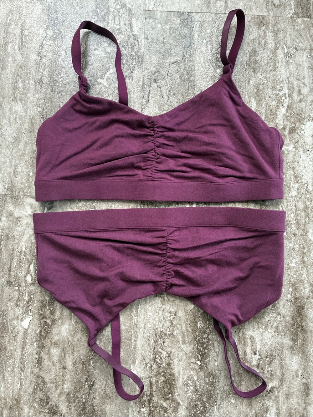NWOT Quince Micromodal Ruched Bralette 2-pack, M, Syrah
